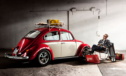Volkswagen Beetle Первая модель Volkswagen Beetle была произведена 1938 и всего было продано более чем 21500000 автомобилей в мире