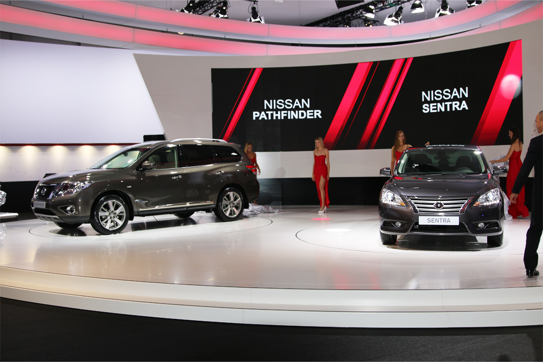 Презентация нового Nissan Sentra на Московском автосалоне в Москве 2014 Презентация нового Nissan Sentra на ММАС 2014