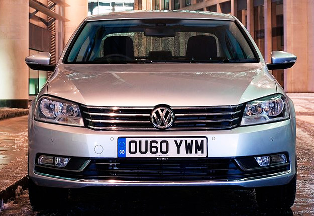 Volkswagen Passat 2011 текущее поколение Volkswagen Passat 2011 текущее поколение вид спереди