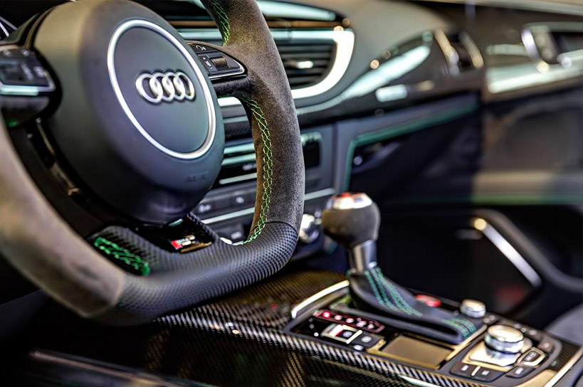 Audi RS7 Sportback Apple Green Metallic Audi RS7 Sportback Apple Green Metallic фотография салона интерьера