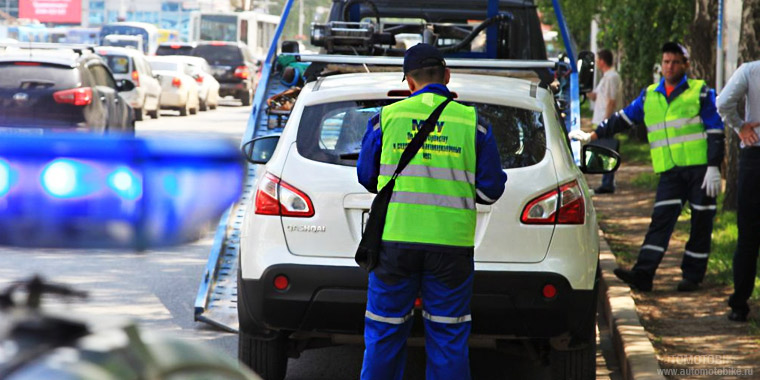Эвакуация автомобиля после ДТП Эвакуация автомобиля после ДТП