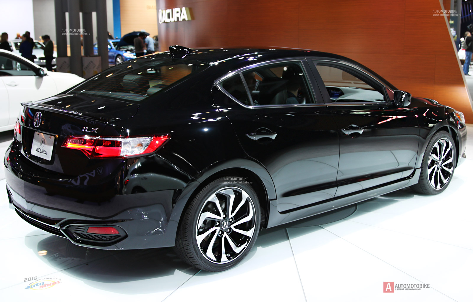 Новый Acura ILX 2016 седан для рынка США Обзор нового Acura ILX 2016 на автосалоне в Нью-Йорке 2015