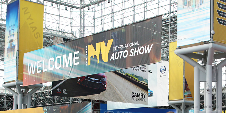 New York International Auto Show 2015 фотографии автосалона New York International Auto Show 2015