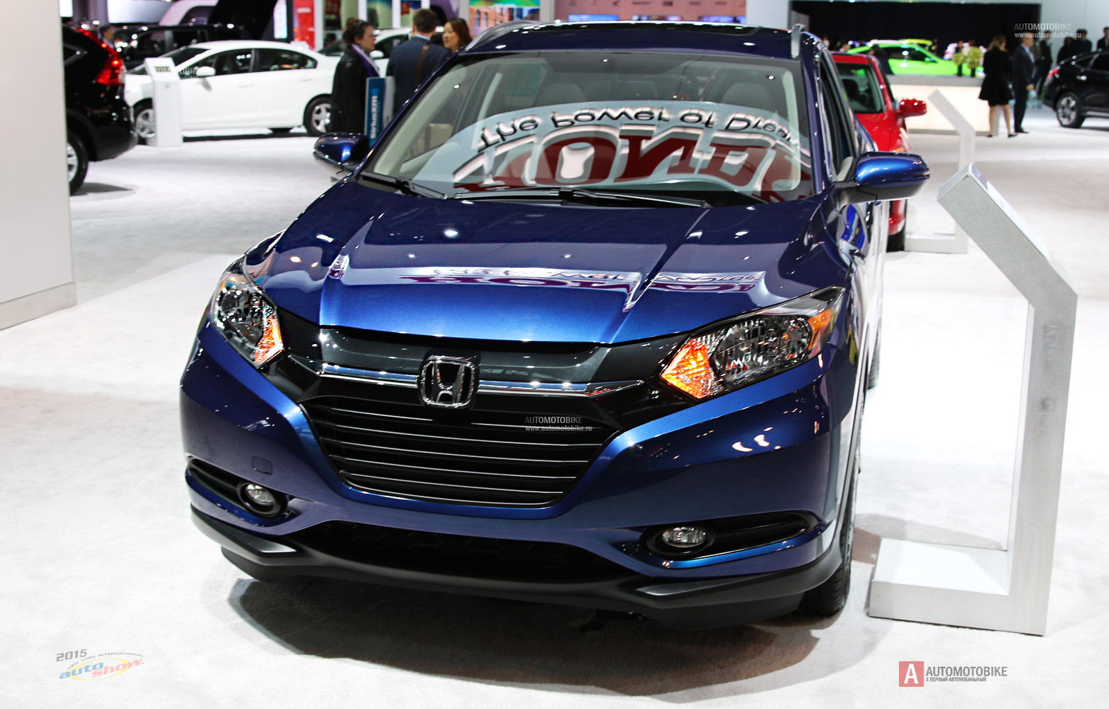 Honda HR-V at New York Auto Show 2015 Honda HR-V at New York Auto Show 2015 photo and review