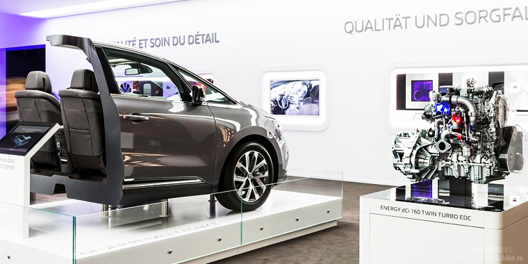 Производить кроссовер Renault Kadjar будут на заводе в Испании. На авторынке в Европе новинка появится уже этим летом, но информация о том, будут ли продавать Kadjar в России не сообщается. Производить кроссовер Renault Kadjar будут на заводе в Испании. На авторынке в Европе новинка появится уже этим летом, но информация о том, будут ли продавать Kadjar в России не сообщается.