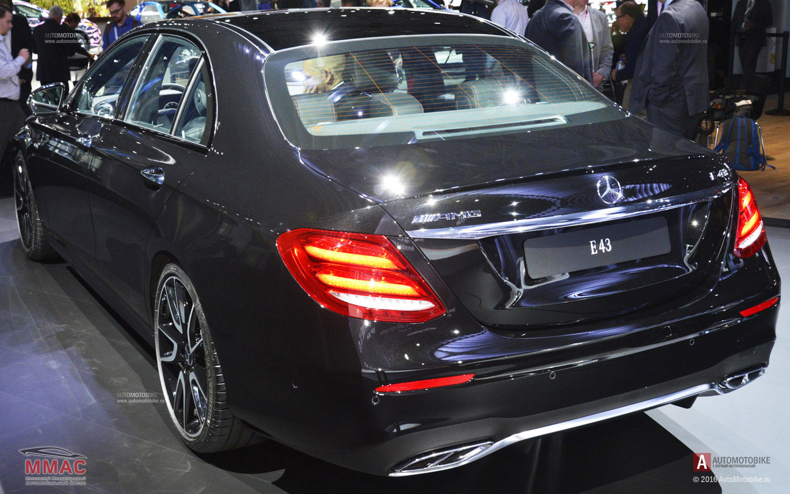 Mercedes-AMG E43 на ММАС 2016 Mercedes-AMG E43 на ММАС 2016