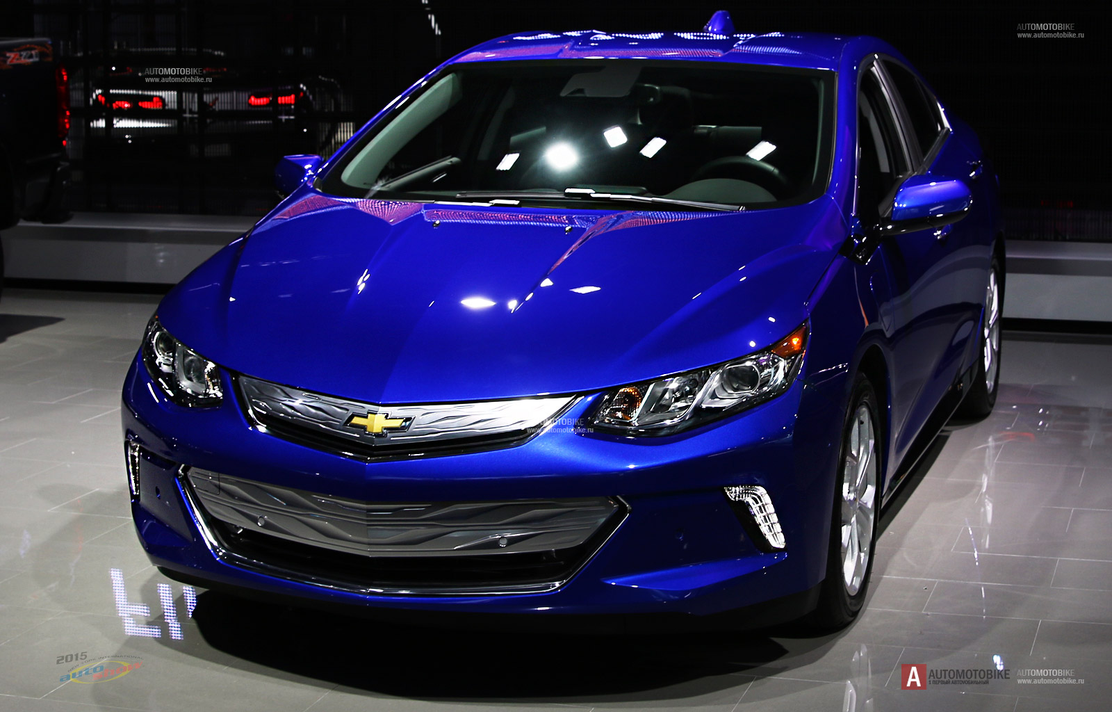 Новые шевроле в россии. Chevrolet Volt 2015. Chevrolet 2015 года. Шевроле гибрид. Шевроле гибрид вольт новый модель 2022.